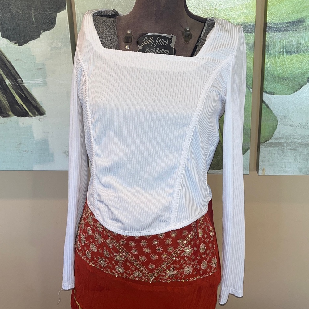 Jolie & Joy White Square-Neck Ribbed Long-Sleeve Crop Top